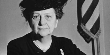 Frances Perkins, gruaja e urryer e sipërmarrësve, e pamposhtura e betejave të të drejtave sociale, zëri i heshtjes së nënshtrimit