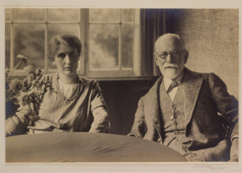 Mendja është një organizëm i mistershëm, i ndërlikuar dhe shpesh i paparashikueshëm