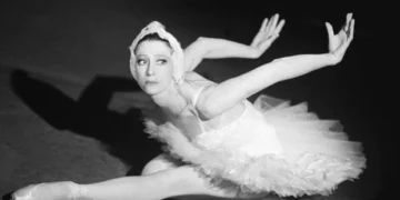 Balerina Maja Plisetskaja, një jetë të tërë, duke shprehur përmes vallëzimit një akt të panënshtrueshëm lirie