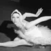 Balerina Maja Plisetskaja, një jetë të tërë, duke shprehur përmes vallëzimit një akt të panënshtrueshëm lirie