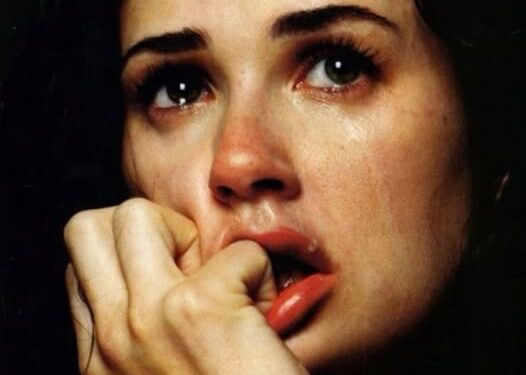 “Kujdes kë lëndon”, se mund të humbni jo vetëm atë që ishte e shtrenjt për ju, por edhe një pjesë të vetes suaj