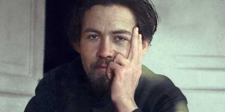 Anton Çehov, mjeku që u bë gjeni i novelës, që u rrit me kamxhikun e të atit dhe varfërinë e familjes