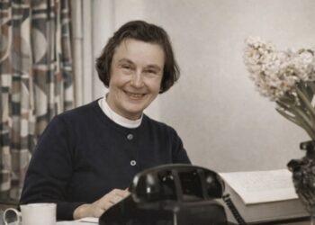 Grace Groner, e rritur jetime, bëri jetë modeste dhe dhuron miliona dollarë për bursa studimi