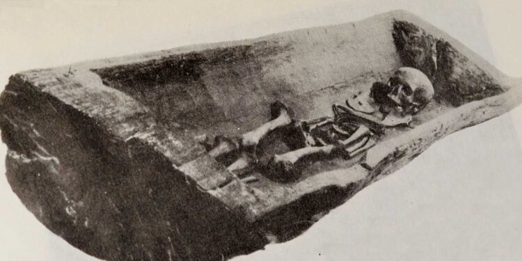 Arkivoli që ra nga shkëmbi, misteri arkeologjik i një gruaje nga Epoka Romake e Hekurit