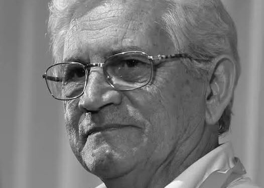 Piro Milkanin, mjeshtrin që e jetoi filmin si mision, ai që la ndezur dritën e ekranit shqiptar