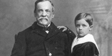 Historia e Louis Pasteur dhe 9-vjeçarit Joseph Meister, të kafshura nga qeni i tërbuar