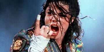 Shuarja e një ylli, lamtumira prekëse e Adriano Celentanos dhe Cesare Cremonini, për Michael Jackson 17 vite më parë