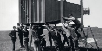 Mrekullia teknologjike e vitit 1900, “Kamera Mamuth” dhe treni më i bukur në botë